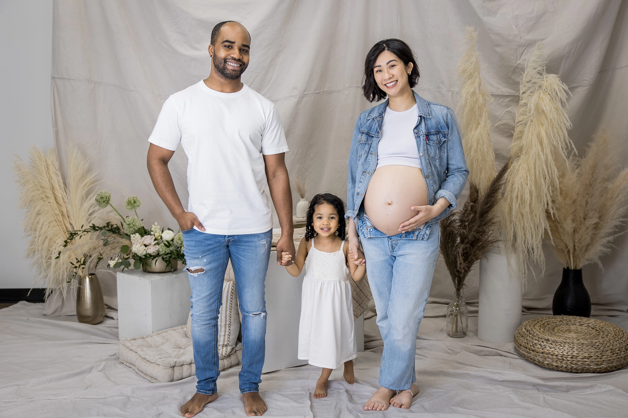 Edmonton maternity photo session in a studio by Paper Bunny Studios