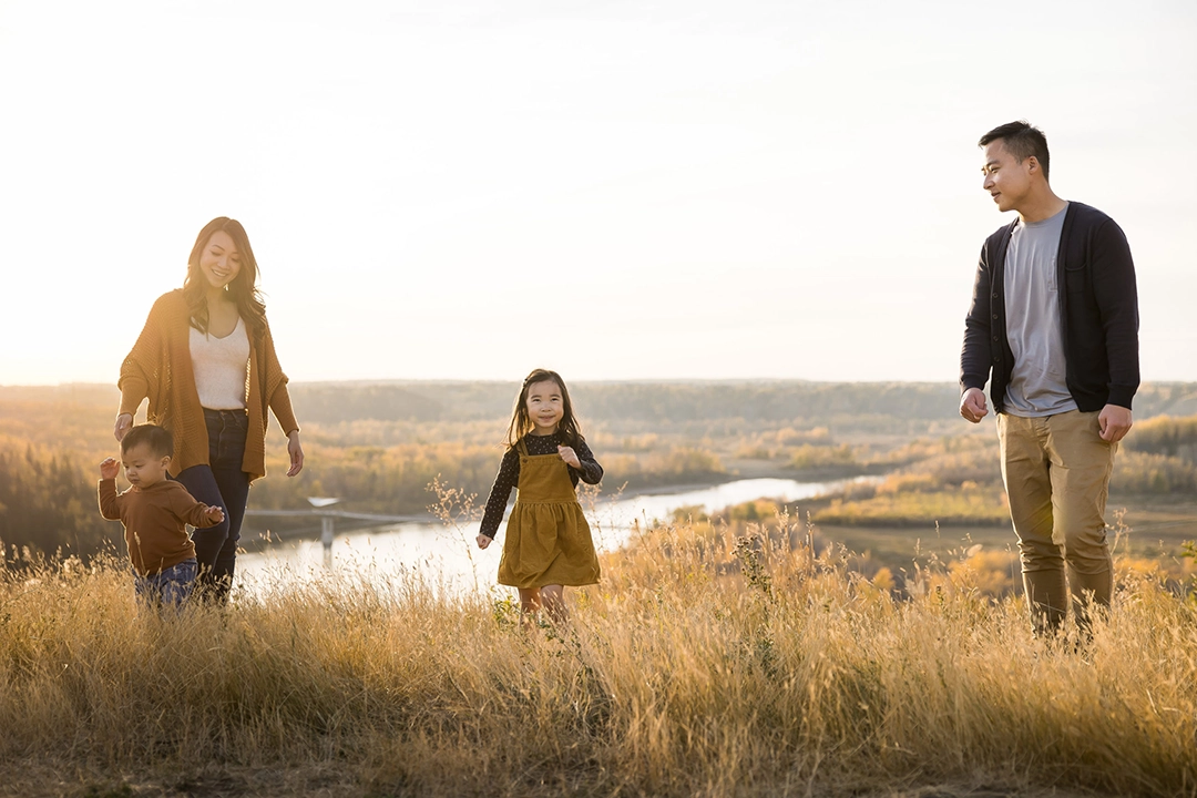 Fall family outdoor photos in Edmonton's River Valley by documentary family photographer Paper Bunny Studios