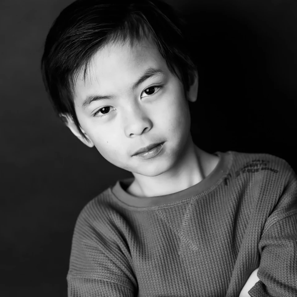 black and white portrait photo of young boy by Edmonton Family Photographer Paper Bunny Studios