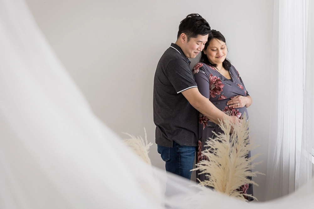 Artistic portrait of mom + dad to be by Edmonton Family Photographer Paper Bunny Studios